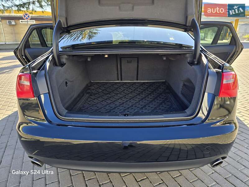 Седан Audi A6 2012 в Ровно