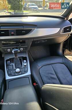 Седан Audi A6 2012 в 