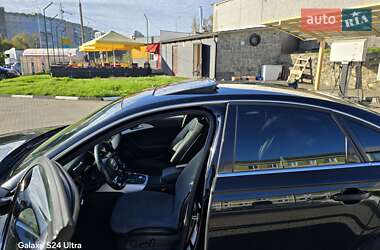 Седан Audi A6 2012 в 