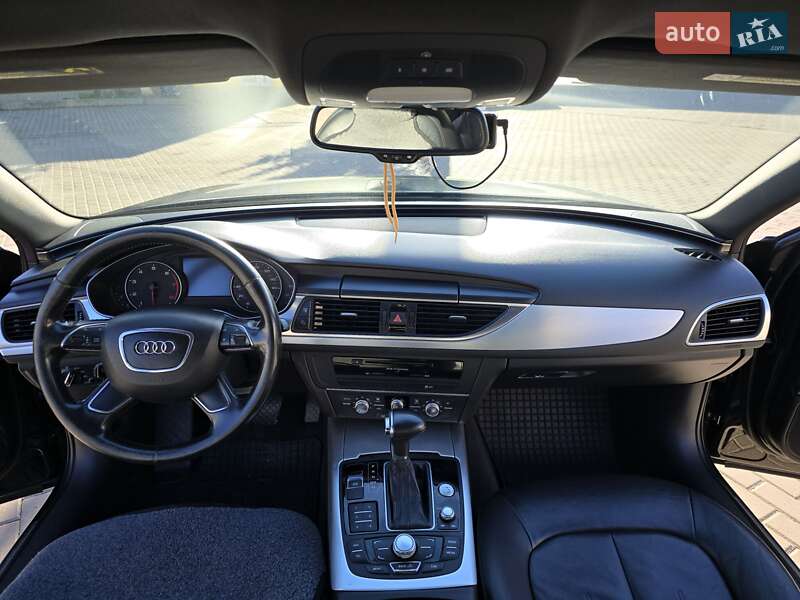 Седан Audi A6 2012 в Ровно