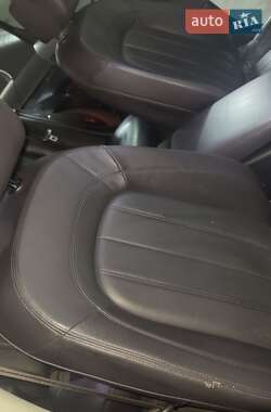 Седан Audi A6 2011 в 