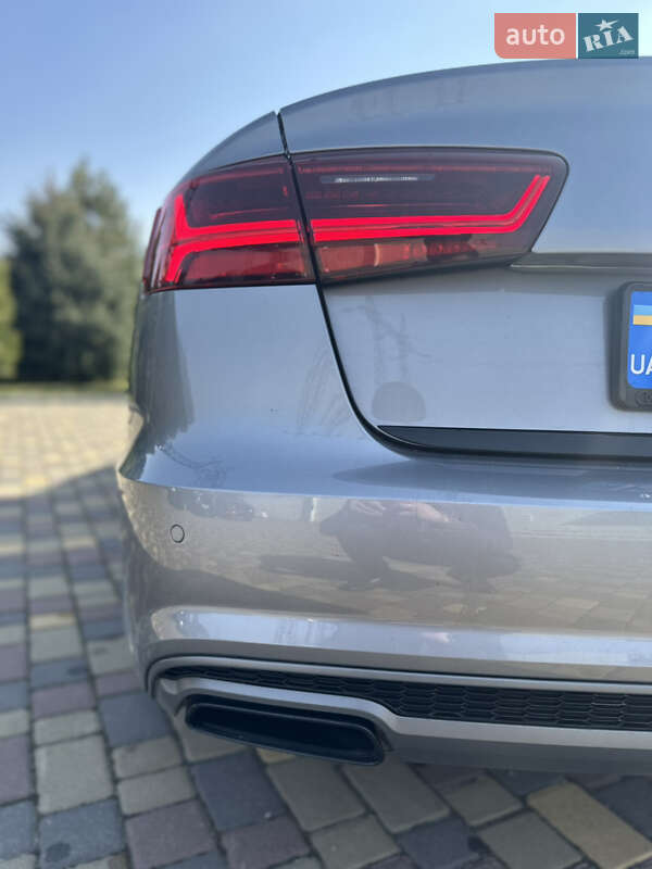 Седан Audi A6 2016 в Днепре