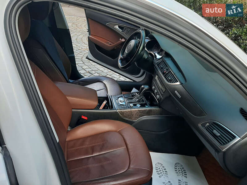 Седан Audi A6 2016 в Киеве