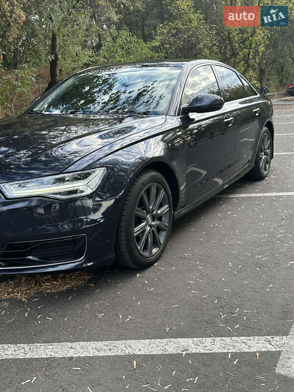 Седан Audi A6 2015 в Черкассах