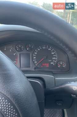 Седан Audi A6 1998 в Запорожье
