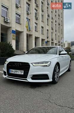Седан Audi A6 2016 в 
