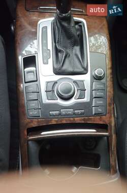 Седан Audi A6 2010 в 