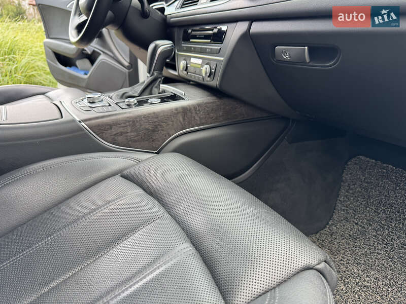 Седан Audi A6 2018 в Львові
