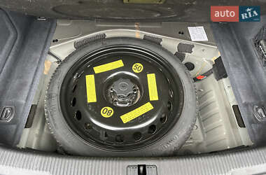 Седан Audi A6 2013 в 