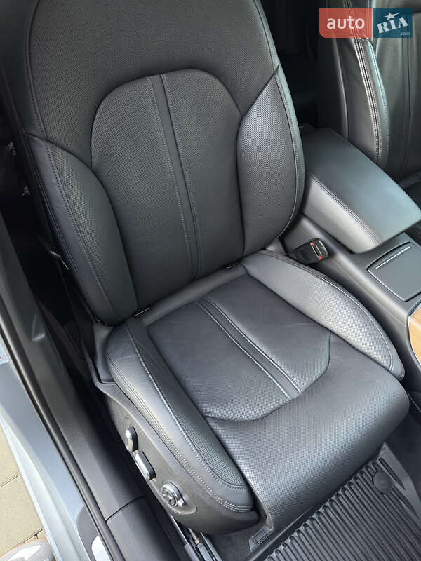 Седан Audi A6 2015 в Черновцах