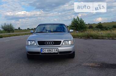 Седан Audi A6 1996 в Щирце