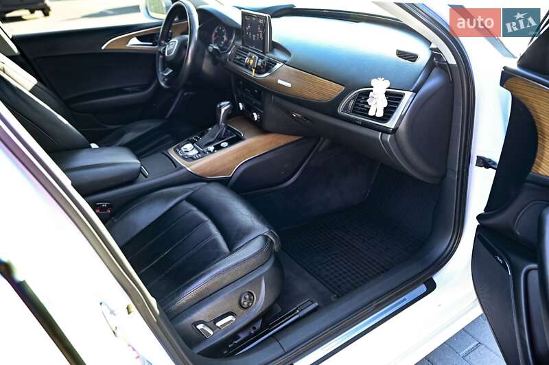 Седан Audi A6 2015 в Сумах