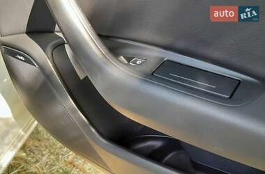 Седан Audi A6 2011 в 