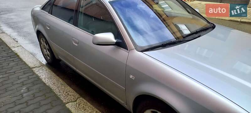 Седан Audi A6 2003 в Бурштыне