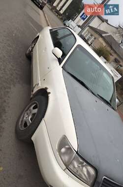 Седан Audi A6 1996 в 