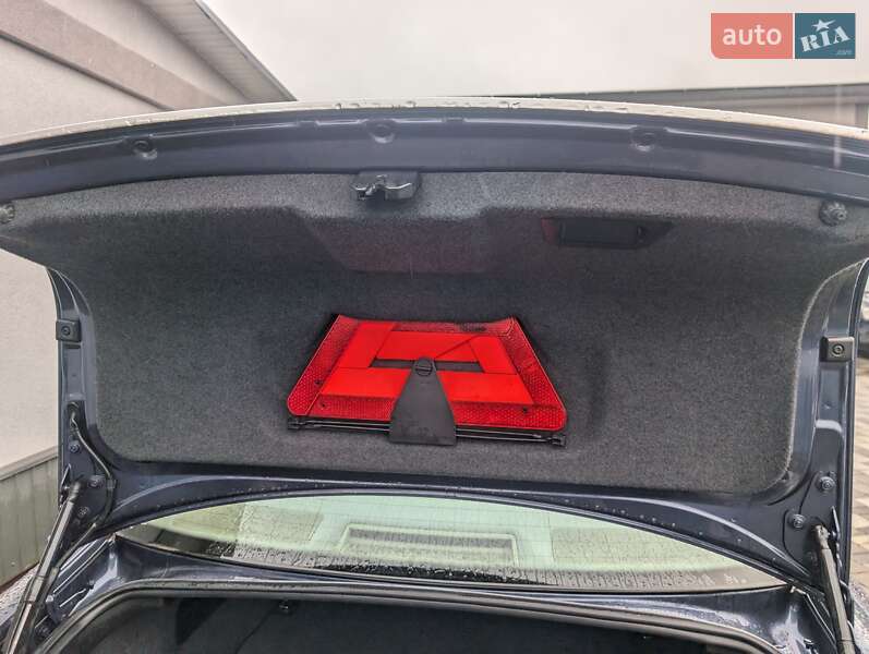 Седан Audi A6 2002 в Дрогобыче