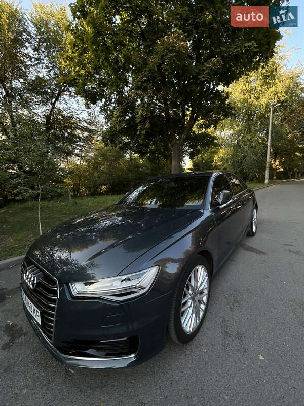 Седан Audi A6 2015 в Днепре
