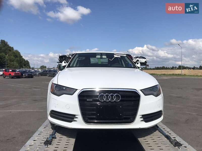 Седан Audi A6 2014 в Киеве