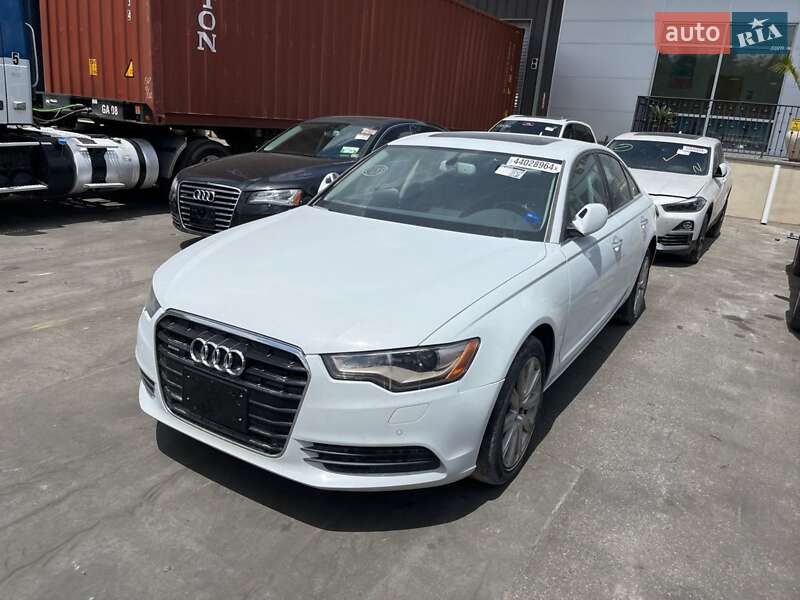 Седан Audi A6 2014 в Киеве