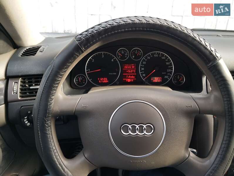 Універсал Audi A6 2002 в Луцьку