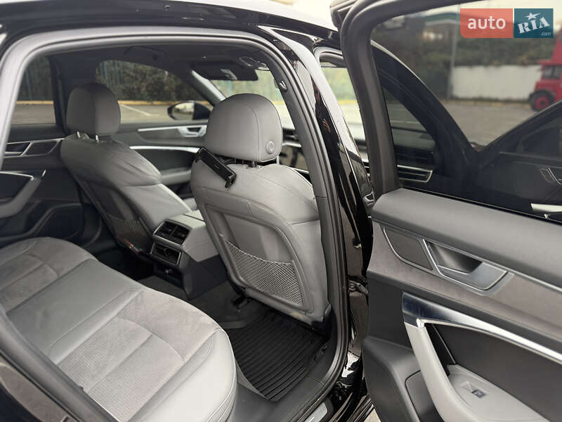 Седан Audi A6 2023 в Ужгороде