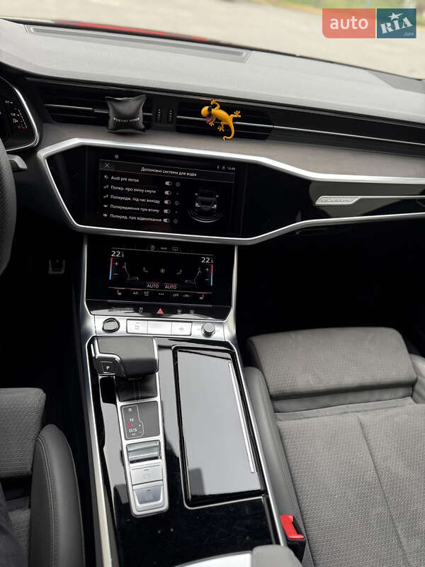 Седан Audi A6 2023 в Ужгороде