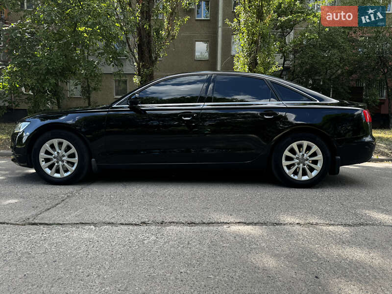 Седан Audi A6 2013 в Кривом Роге