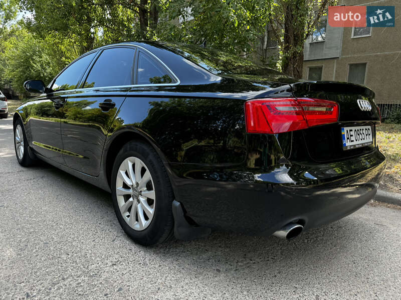 Седан Audi A6 2013 в Кривом Роге