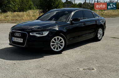 Седан Audi A6 2013 в 