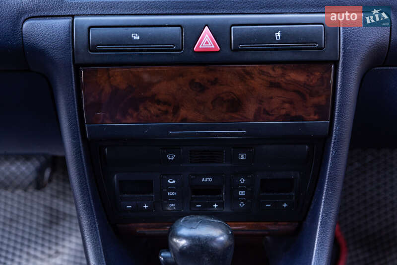 Седан Audi A6 1998 в Києві