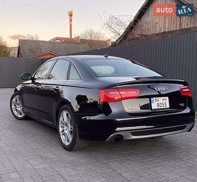 Седан Audi A6 2014 в 