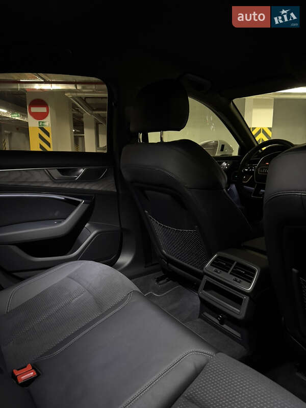 Седан Audi A6 2023 в Одессе