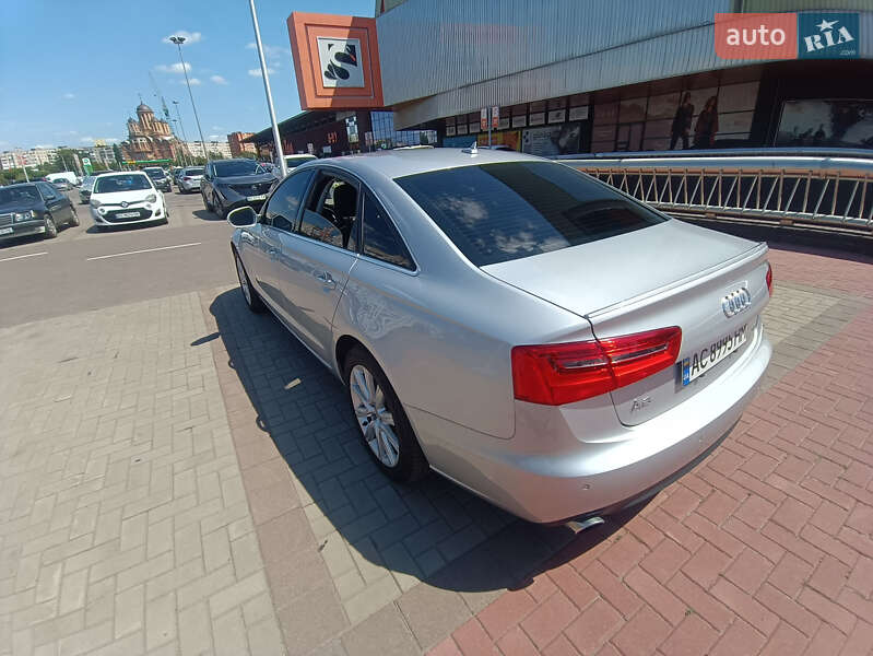 Седан Audi A6 2014 в Луцьку