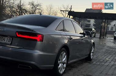 Седан Audi A6 2015 в 