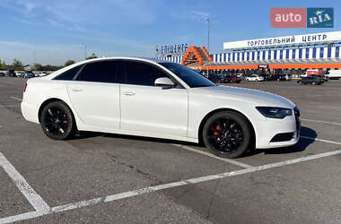 Седан Audi A6 2013 в Мостиске