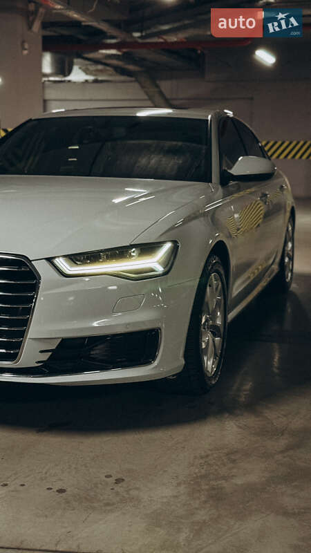 Седан Audi A6 2016 в Одессе