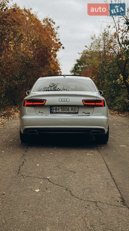 Седан Audi A6 2016 в Одессе