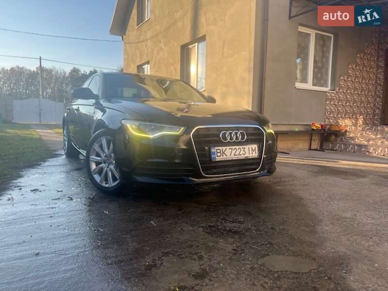Седан Audi A6 2013 в 