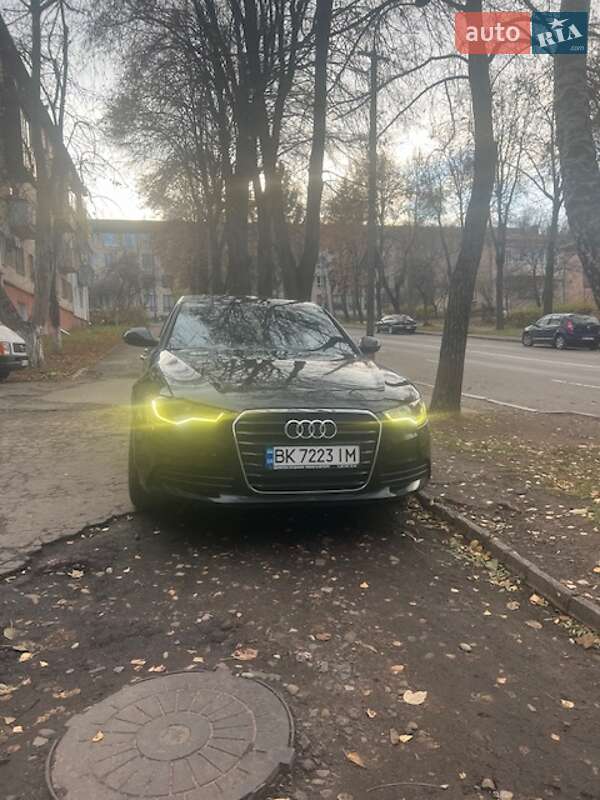 Седан Audi A6 2013 в Рівному