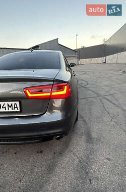 Седан Audi A6 2014 в 