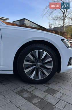 Седан Audi A6 2019 в Львове