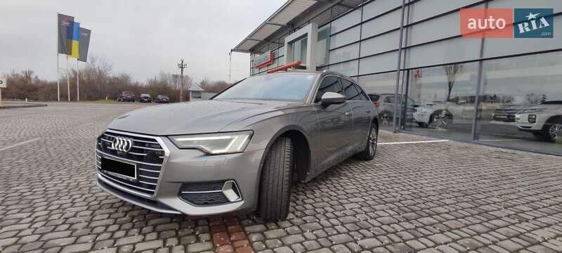 Універсал Audi A6 2018 в Ужгороді