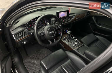 Седан Audi A6 2012 в Лубнах