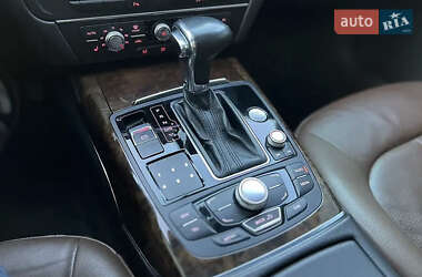 Седан Audi A6 2012 в 