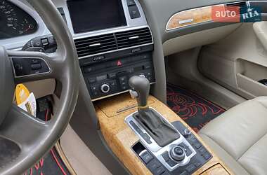 Седан Audi A6 2010 в 