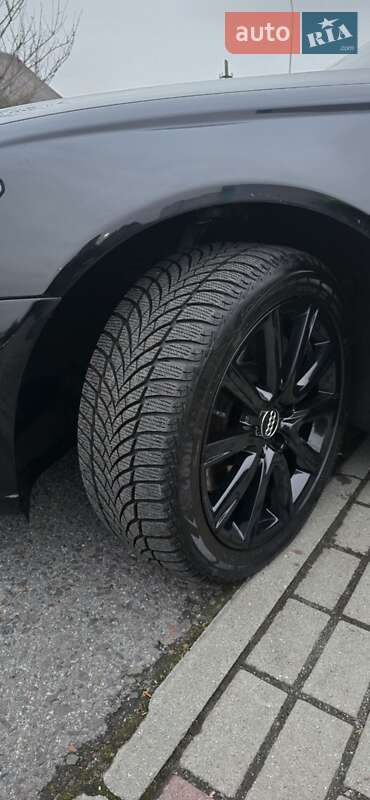 Седан Audi A6 2014 в Ужгороде