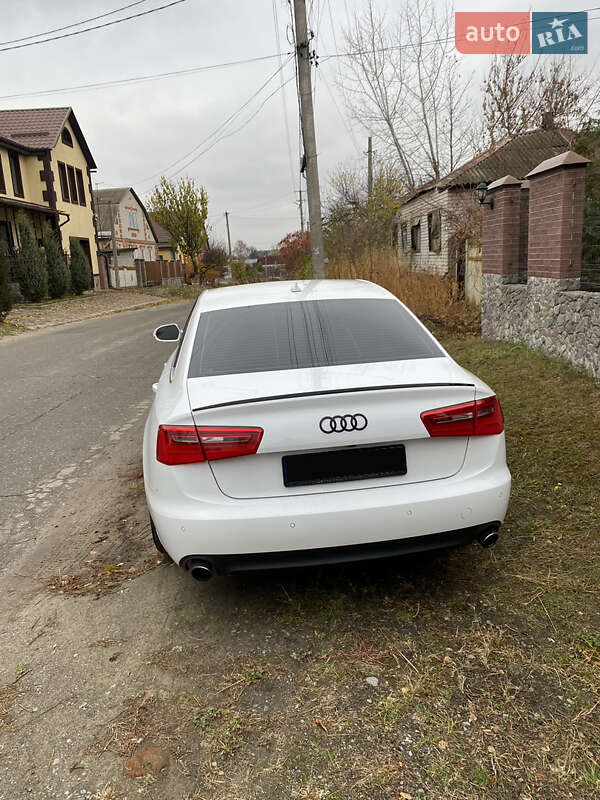 Седан Audi A6 2012 в Харькове