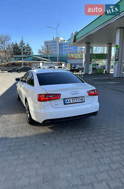Седан Audi A6 2012 в 