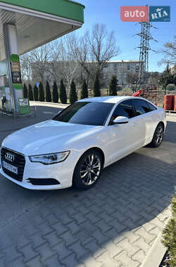 Седан Audi A6 2012 в 