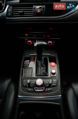 Седан Audi A6 2013 в 